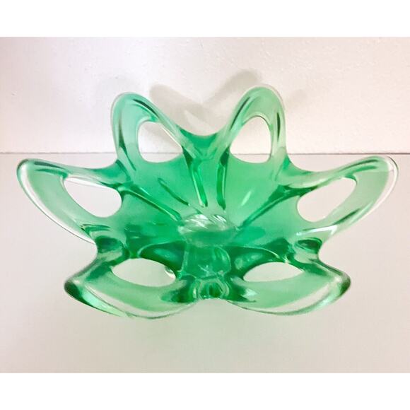 Bohemian Czech Art Glass Bowl Hospodka Or Egermann Chribska GREEN Murano Style - Picture 1 of 5
